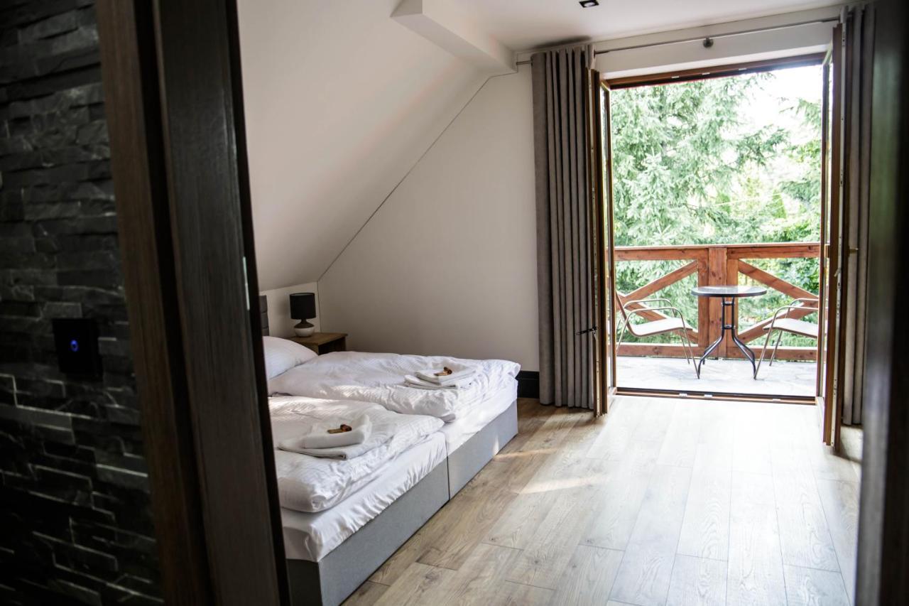 Dom Nad Jeziorem Ublik Z Sauna I Jacuzzi Exteriör bild