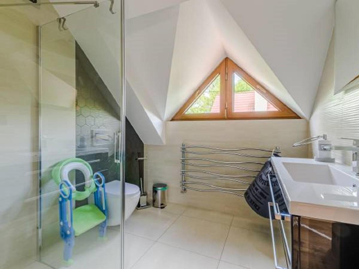 Dom Nad Jeziorem Ublik Z Sauna I Jacuzzi Exteriör bild